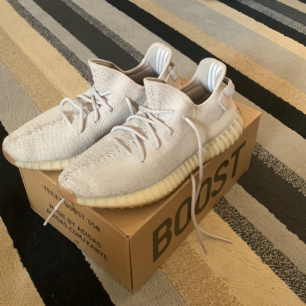 Yeezy Boost 350 V2 Sesame / Semi-Translucent Sole